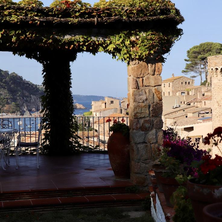 Outdoor terrace seating suitable for families in London